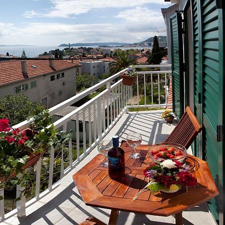 Apartment Firule Sandy Beach Спліт Екстер'єр фото